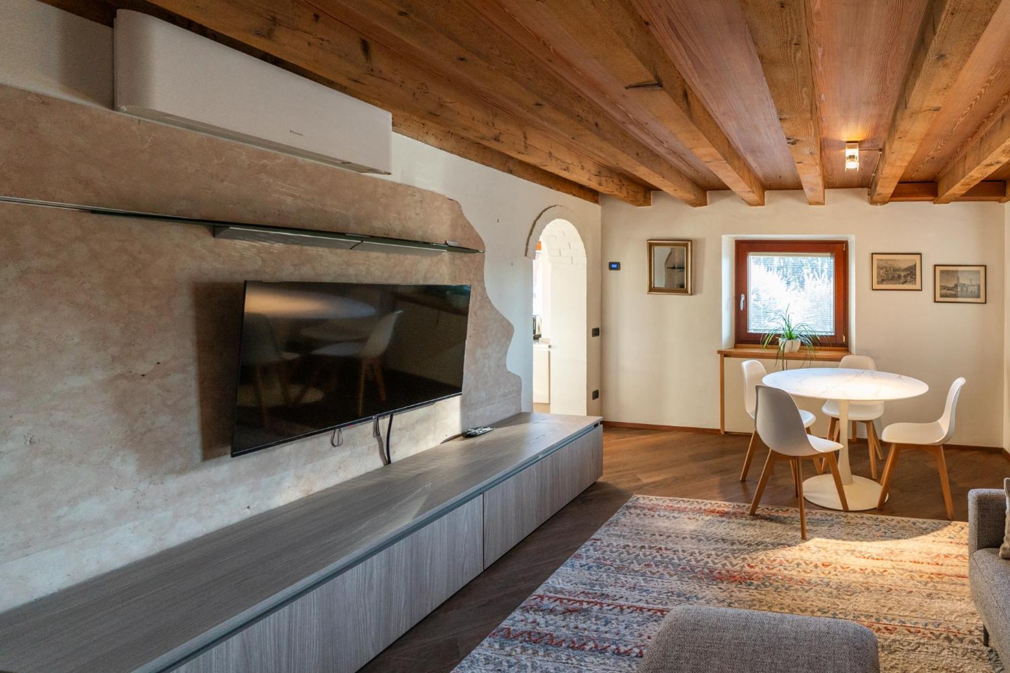 Bed and Breakfast La Finestra Sul Ponte By Postcardsfrom Verona Exterior foto