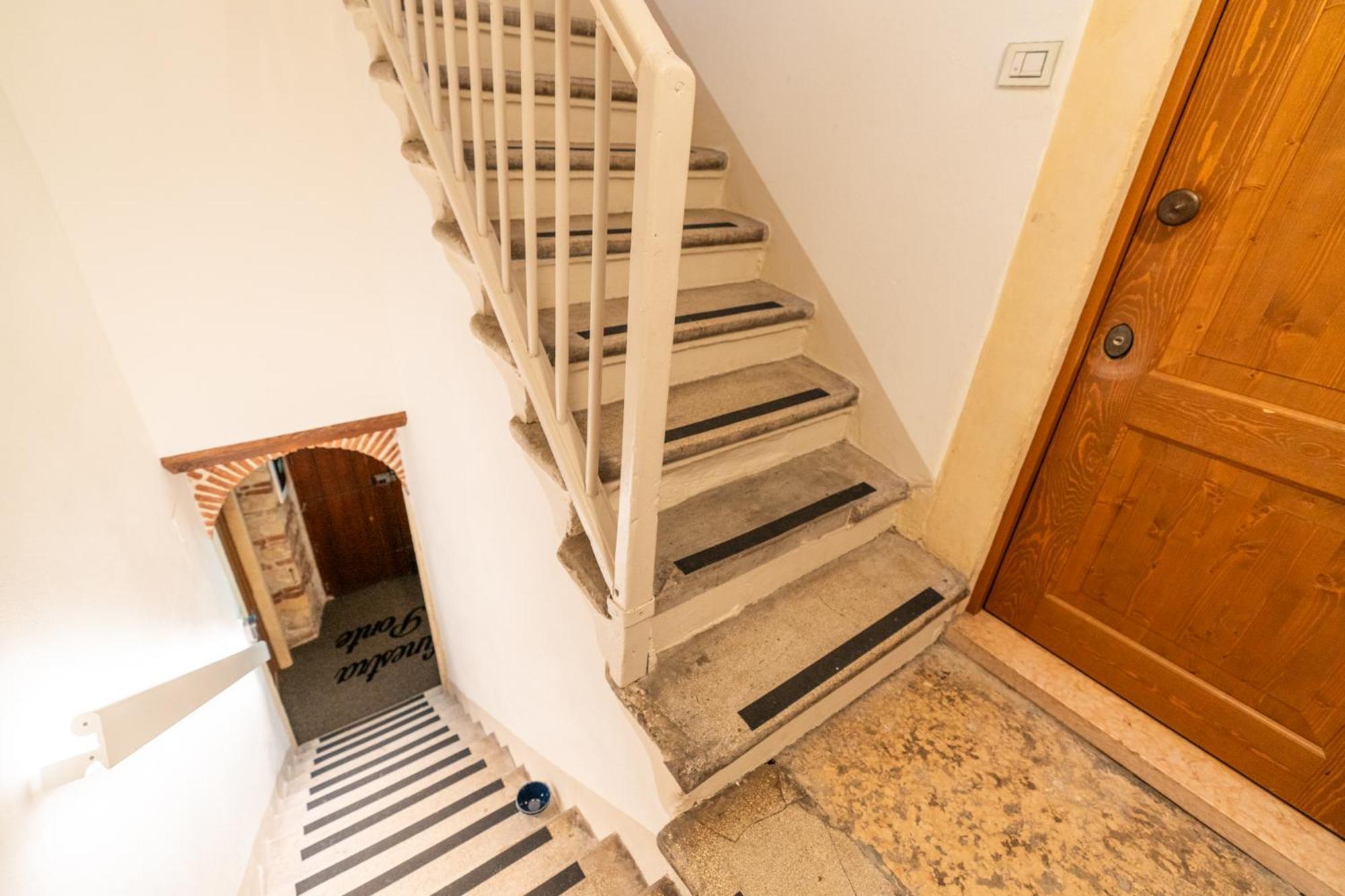 Bed and Breakfast La Finestra Sul Ponte By Postcardsfrom Verona Exterior foto